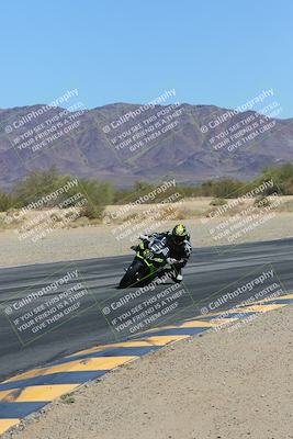 media/Mar-24-2025-Moto Forza (Mon) [[57ce5c5cff]]/1-Advanced Group/Session 3 (Turn 6 Inside)/